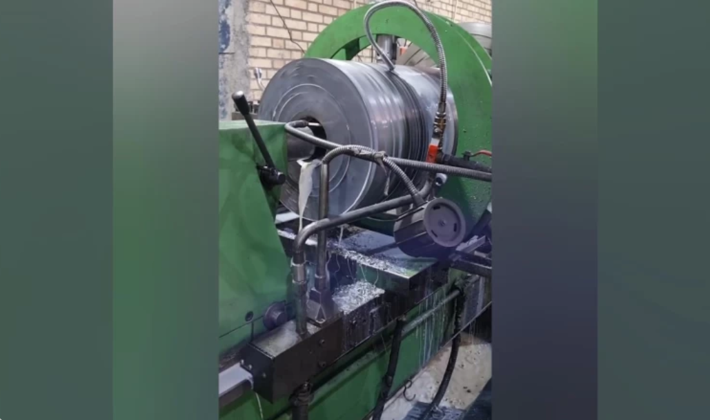 ساخت انواع قطعات صنعتی اختصاصی 4 متری